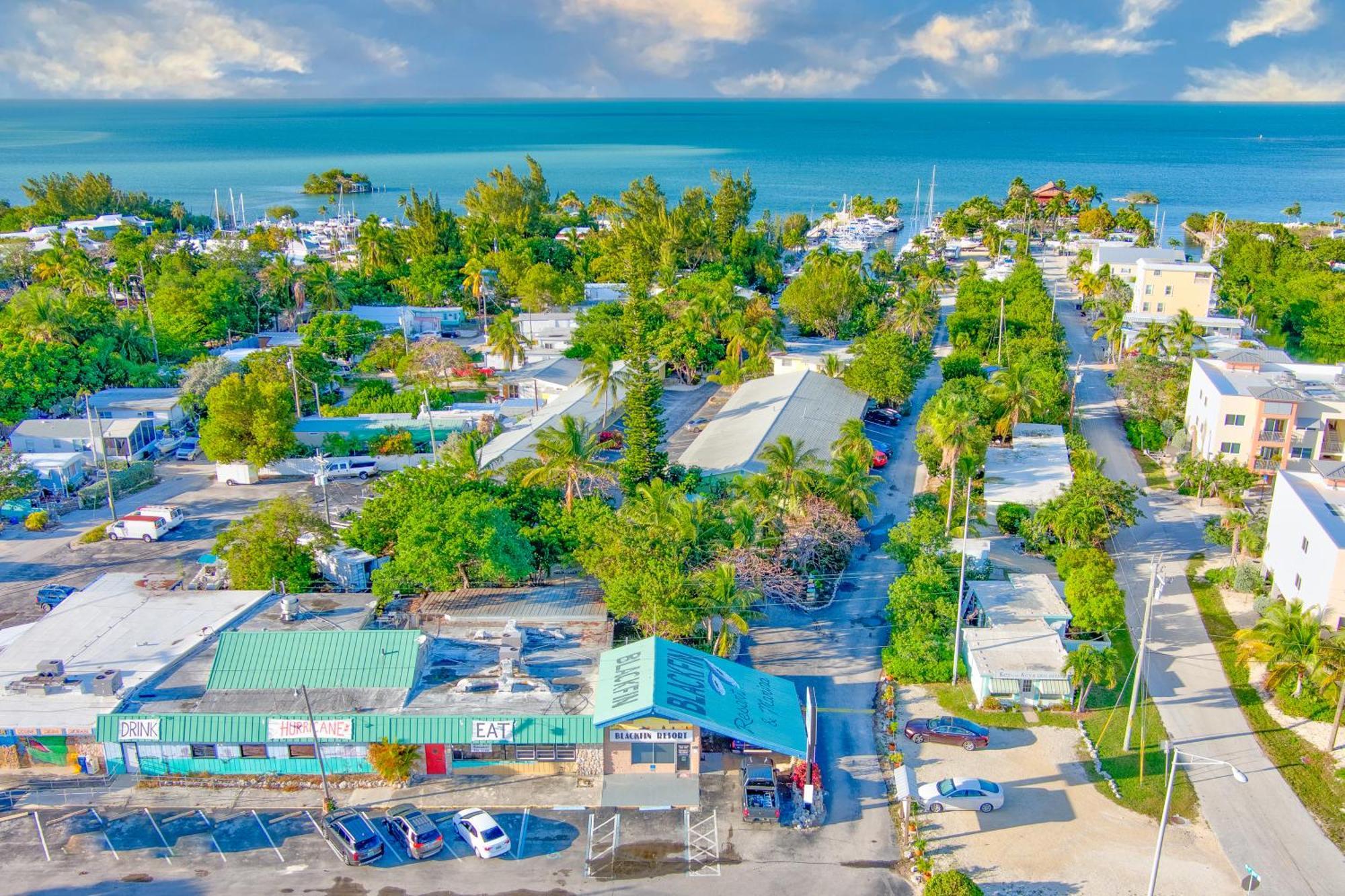 Blackfin Resort And Marina Marathon Exterior photo